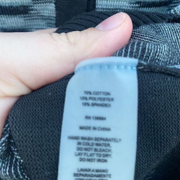 Vila Milano Lightweight Cardigan Sweater | M - Picture 3 of 4